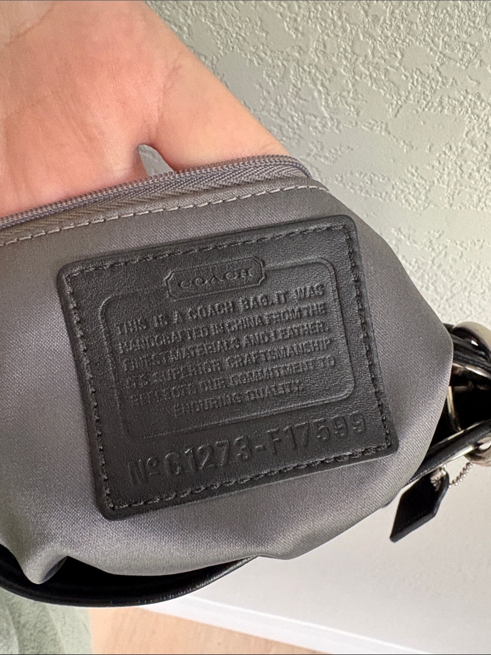 Coach Black Ashley Signature Shoulder Bag - Picture 5 of 7